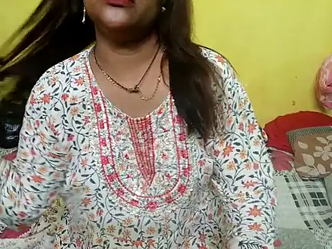 Sexyranibhabhi online show from September 28, 1:40 pm