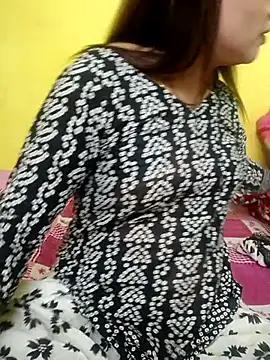 Snapshot of Sexyranibhabhi chatting on June 30, 3:34 pm Sexyranibhabhi online show from June 30, 3:34 pm
