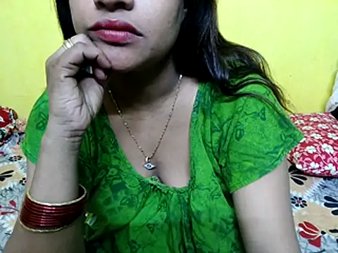 Snapshot of Sexyranibhabhi chatting on October 23, 2:54 am Sexyranibhabhi online show from October 23, 2:54 am