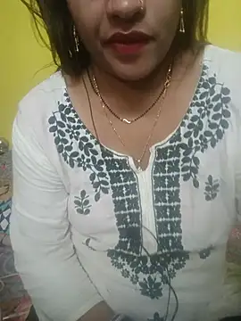 Snapshot of Sexyranibhabhi chatting on July 13, 4:17 pm Sexyranibhabhi online show from July 13, 4:17 pm