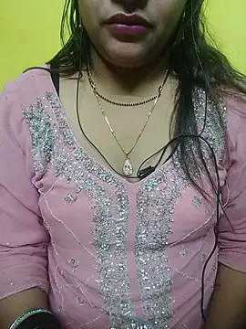 Snapshot of Sexyranibhabhi chatting on July 10, 3:34 pm Sexyranibhabhi online show from July 10, 3:34 pm