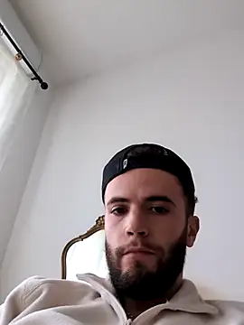 Snapshot of pedrolitoo1203 chatting on November 9, 1:37 pm pedrolitoo1203 online show from November 9, 1:37 pm