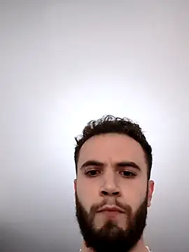 Snapshot of pedrolitoo1203 chatting on December 20, 6:02 pm pedrolitoo1203 online show from December 20, 6:02 pm