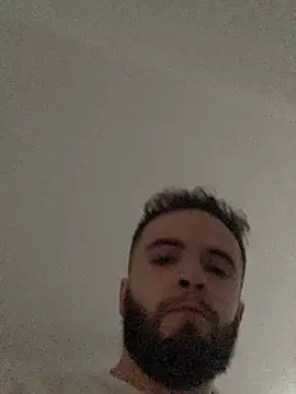 Snapshot of pedrolitoo1203 chatting on January 10, 3:48 pm pedrolitoo1203 online show from January 10, 3:48 pm