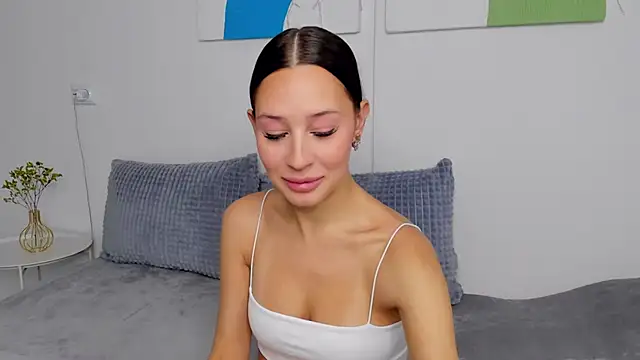 SelenaRousey online show from October 23, 7:18 am