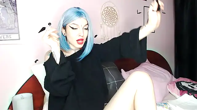 MoonAgnes online show from January 27, 8:39 pm