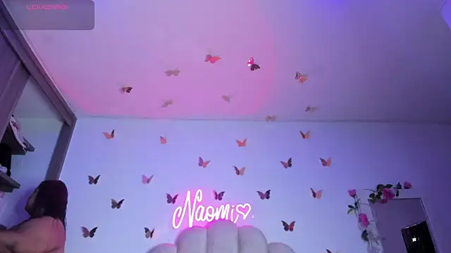 Snapshot of NaomiAsha chatting on November 12, 11:08 pm NaomiAsha online show from November 12, 11:08 pm