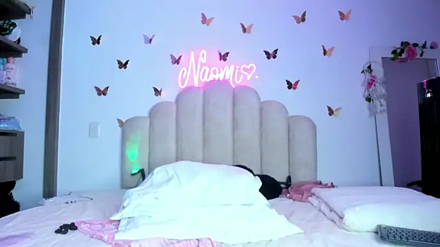 Snapshot of NaomiAsha chatting on October 27, 11:38 pm NaomiAsha online show from October 27, 11:38 pm