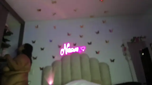 Snapshot of NaomiAsha chatting on September 23, 11:34 pm NaomiAsha online show from September 23, 11:34 pm