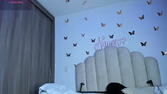 Snapshot of NaomiAsha chatting on October 30, 11:23 pm NaomiAsha online show from October 30, 11:23 pm