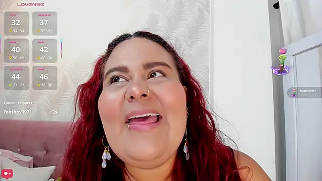 Snapshot of Kimmie_kaboom_x chatting on November 3, 6:55 pm Kimmie kaboom x online show from November 3, 6:55 pm