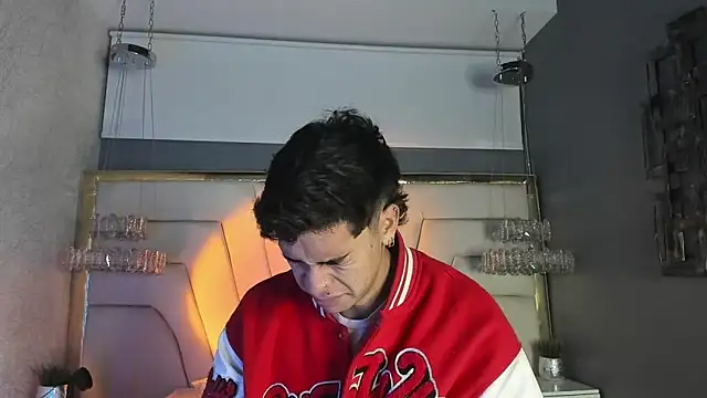 AndyPalmer  online show from February 13, 10:23 am