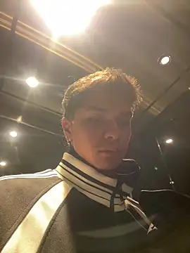 AndyPalmer  online show from February 15, 11:17 am
