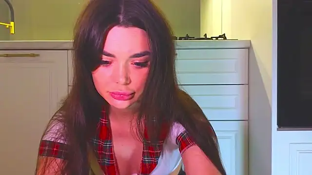 Snapshot of Sandrikta chatting on November 24, 8:31 pm Sandrikta online show from November 24, 8:31 pm