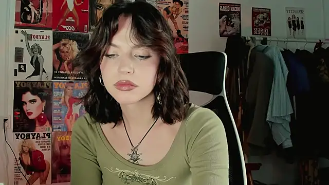 Niky  Jess online show from October 27, 7:31 am