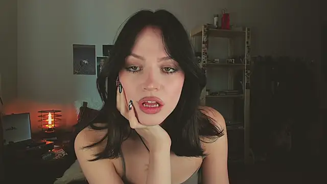 Niky  Jess online show from April 9, 9:48 am