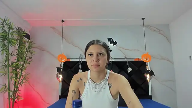 AngelaaCute  online show from October 29, 12:04 pm