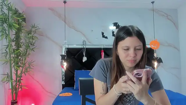 AngelaaCute  online show from October 28, 12:04 pm