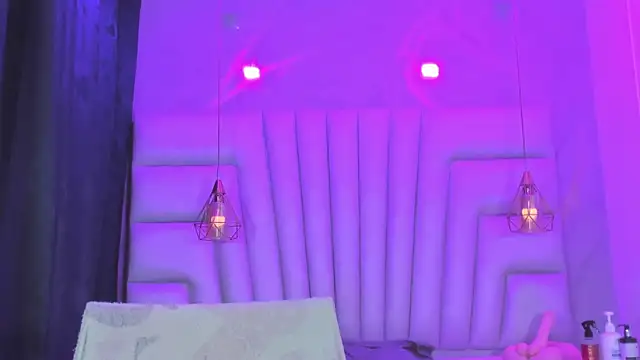 AngelaaCute  online show from April 9, 12:11 pm