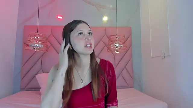 Snapshot of AngelaaCute_ chatting on May 11, 12:06 pm AngelaaCute online show from May 11, 12:06 pm