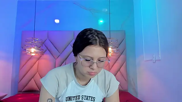 AngelaaCute  online show from July 8, 12:06 pm