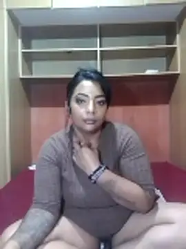 indianstormxo  online show from January 19, 1:15 pm