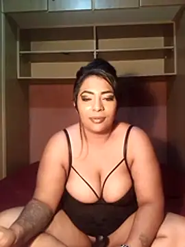 indianstormxo  online show from December 14, 12:44 pm