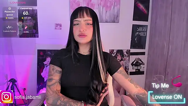 Sweet-bunny1 online show from July 17, 7:11 pm