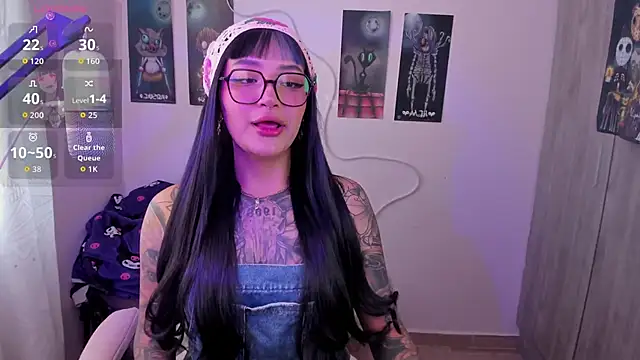 Sweet-bunny1 online show from June 3, 9:19 pm