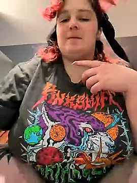 Snapshot of LadyRochester chatting on July 2, 11:44 pm LadyRochester online show from July 2, 11:44 pm