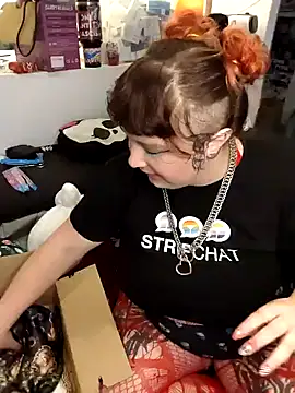 LadyRochester online show from January 15, 1:58 pm