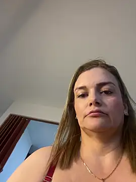 Taniabonet online show from February 20, 10:55 pm