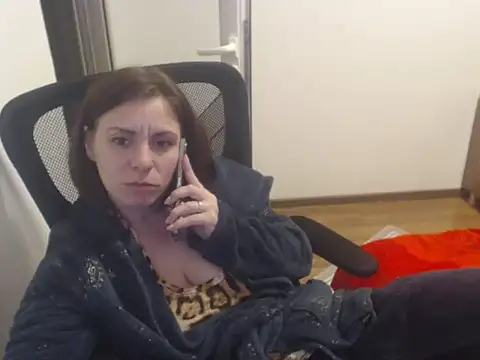 SweetAdela92 online show from February 8, 10:07 pm