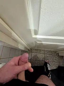 kisbiro77777 online show from January 18, 10:18 am