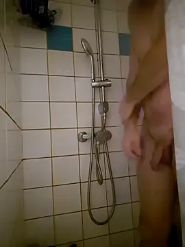 kisbiro77777 online show from February 18, 6:48 pm