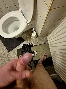 kisbiro77777 online show from January 15, 6:00 pm