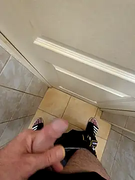 Snapshot of kisbiro77777 chatting on October 21, 8:41 pm kisbiro77777 online show from October 21, 8:41 pm