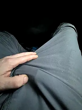 kisbiro77777 online show from February 19, 4:04 pm