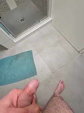 kisbiro77777 online show from March 18, 6:53 pm