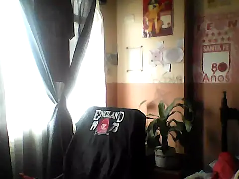 Snapshot of 2mgars chatting on September 18, 3:59 pm 2mgars online show from September 18, 3:59 pm