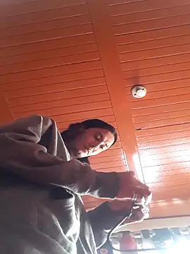 Snapshot of 2mgars chatting on September 17, 4:42 pm 2mgars online show from September 17, 4:42 pm