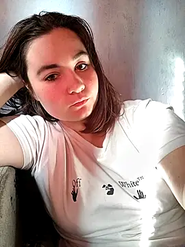 Snapshot of ZeFFirky chatting on October 1, 12:53 pm ZeFFirky online show from October 1, 12:53 pm