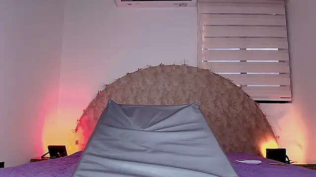 anisha x online show from November 29, 7:36 pm