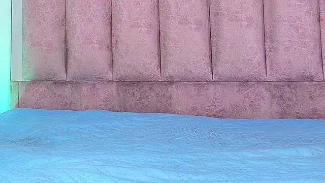 Snapshot of anisha_x chatting on September 12, 7:13 pm anisha x online show from September 12, 7:13 pm