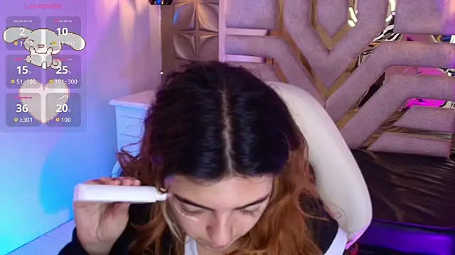 meraki fraise online show from November 12, 7:29 pm