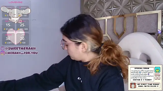 meraki fraise online show from December 23, 2:55 am