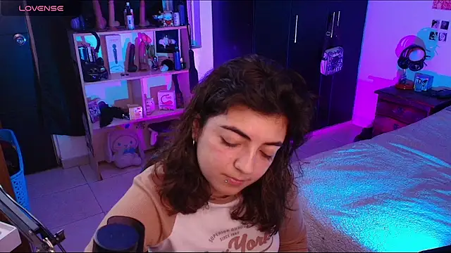 meraki fraise online show from March 19, 7:36 pm