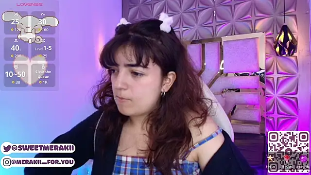 meraki fraise online show from February 22, 9:05 pm