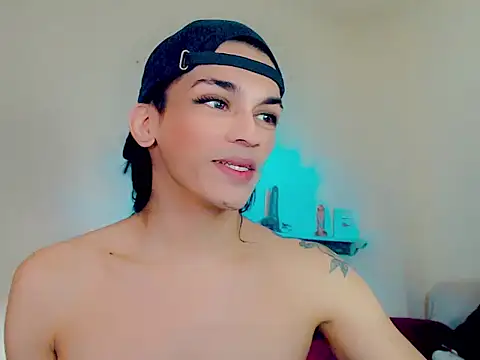 kimkardasha98 online show from April 15, 7:29 pm