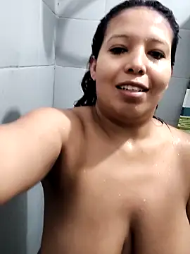 Snapshot of Giinger_gap chatting on December 5, 12:54 am Giinger gap online show from December 5, 12:54 am